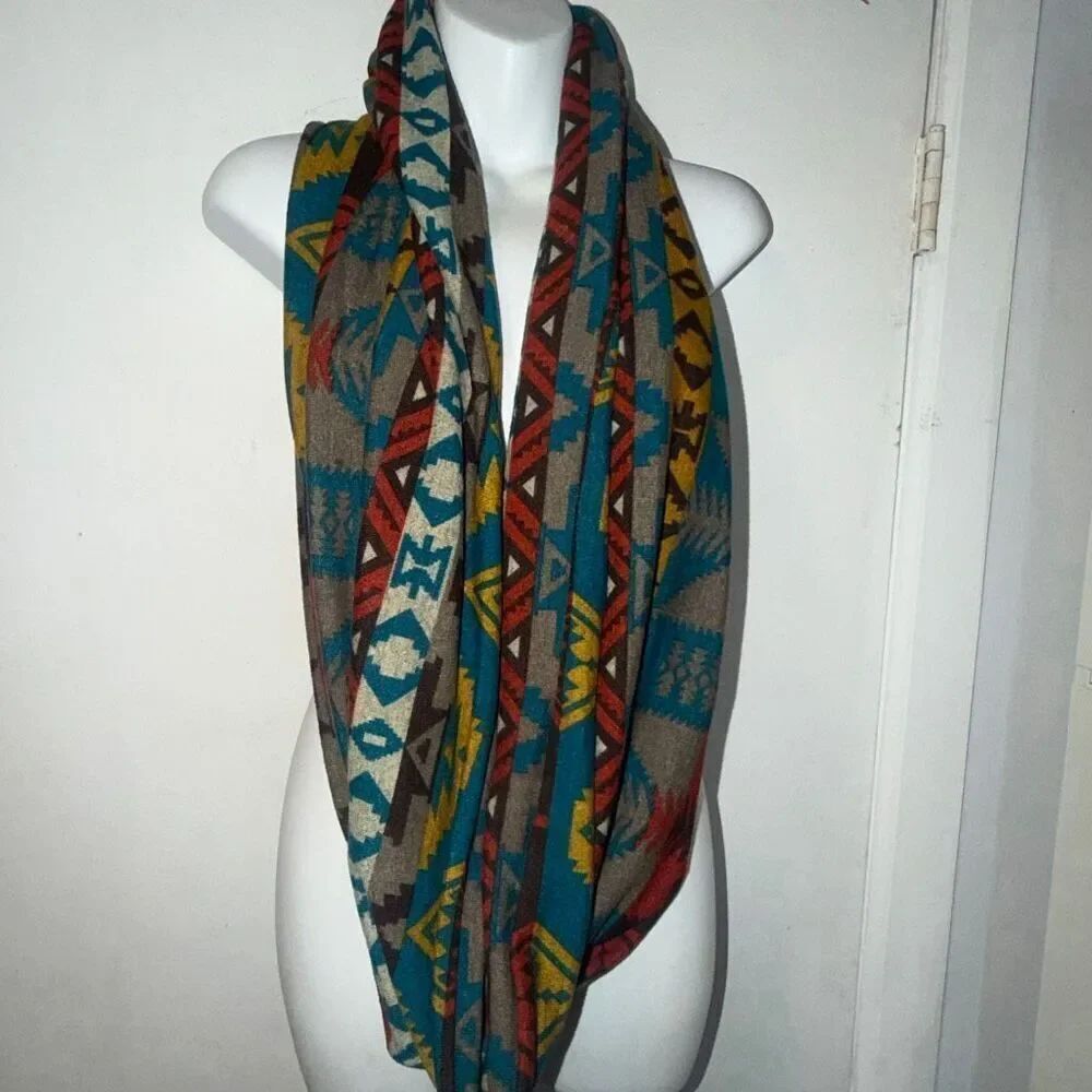 STOLEN SUNDAY Midweight Double Layer Tribal Print Infinity Scarf